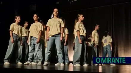 Explosão de ritmo ao som do hip hop na VI Convenção Follow Dance