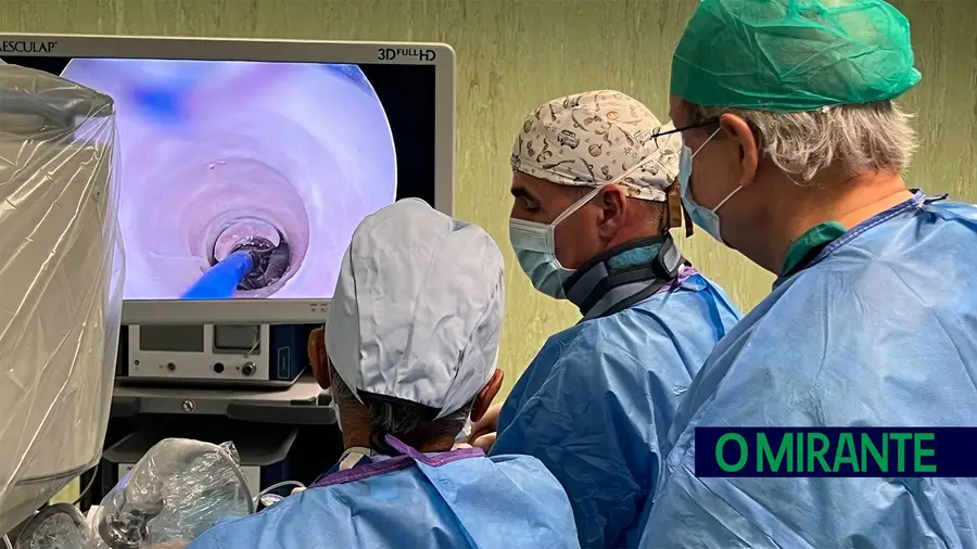 Equipa da ULS Médio Tejo resolve problema urológico com cirurgia inovadora Equipa da ULS Médio Tejo resolve problema urológico com cirurgia inovadora