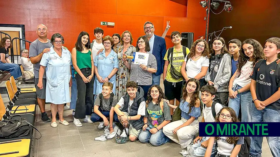Alunos de Vila Franca de Xira recolhem 26 toneladas de resíduos para reciclagem Alunos de Vila Franca de Xira recolhem 26 toneladas de resíduos para reciclagem