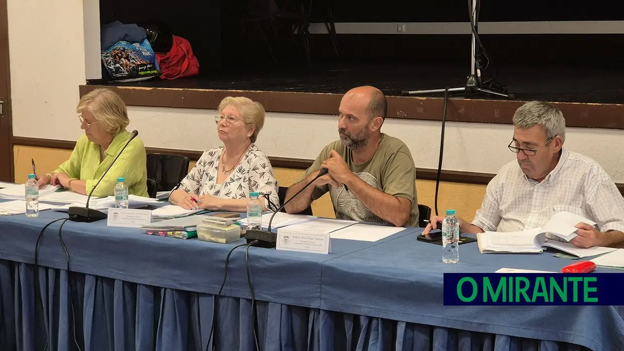 Câmara de Benavente avalia recorrer da decisão do tribunal no caso Portucale
