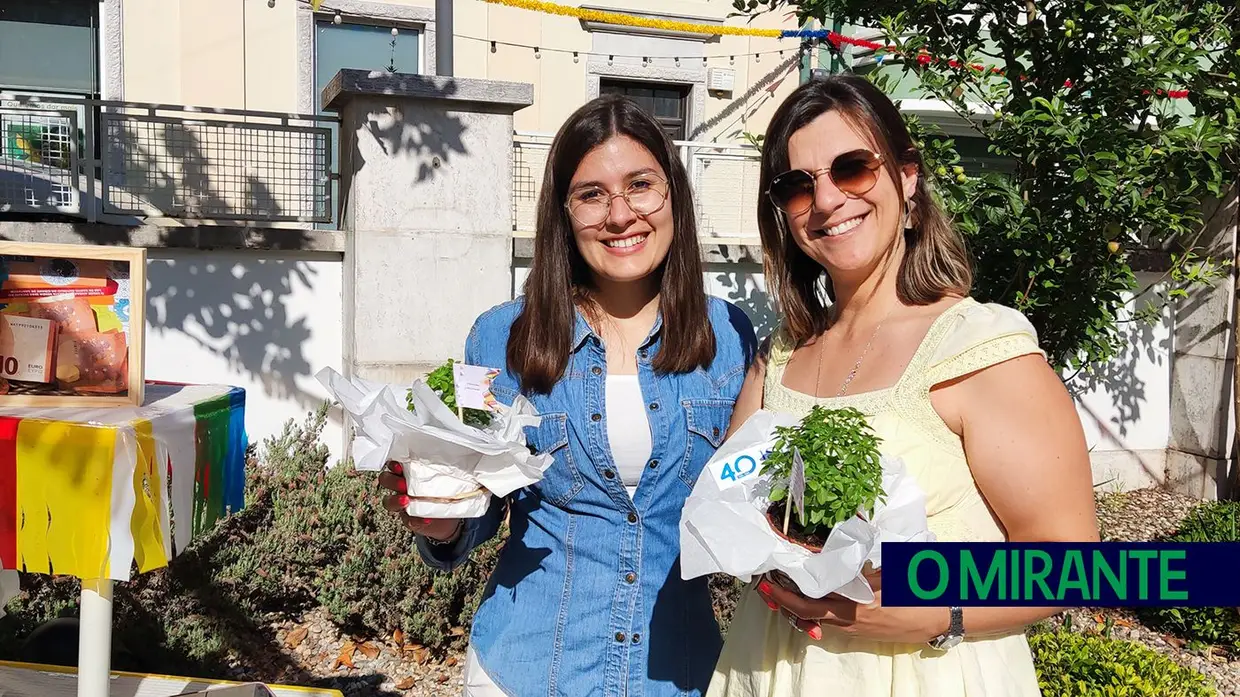 ISLA organizou um arraial com manjericos solidários