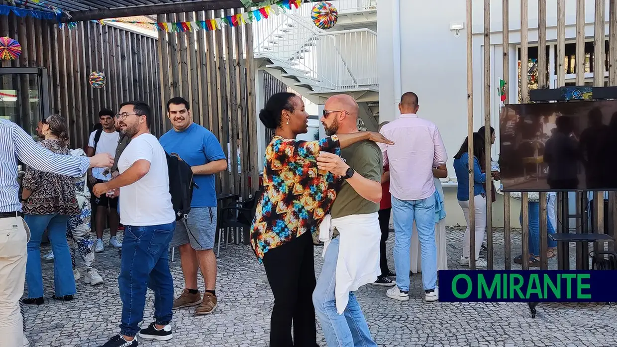 ISLA organizou um arraial com manjericos solidários