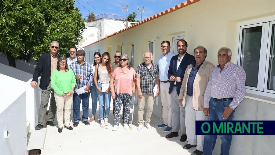 Entregues as chaves de mais quatro casas reabilitadas em Alfange Entregues as chaves de mais quatro casas reabilitadas em Alfange