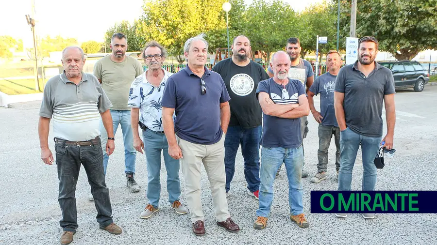População de Parceiros de Igreja continua a queixar-se da poluição de fábrica de bagaço de azeitona População de Parceiros de Igreja continua a queixar-se da poluição de fábrica de bagaço de azeitona