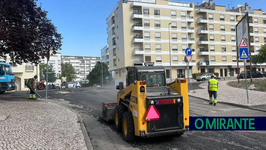 Pavimentações no Sacapeito em Santarém condicionam trânsito Pavimentações no Sacapeito em Santarém condicionam trânsito