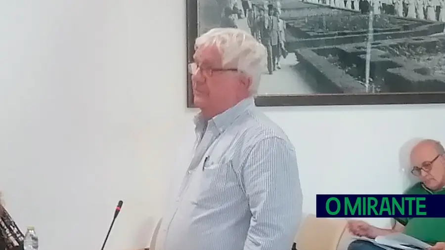 Munícipe foi à assembleia de Tomar pedir ajuda para revitalizar associação de Paialvo