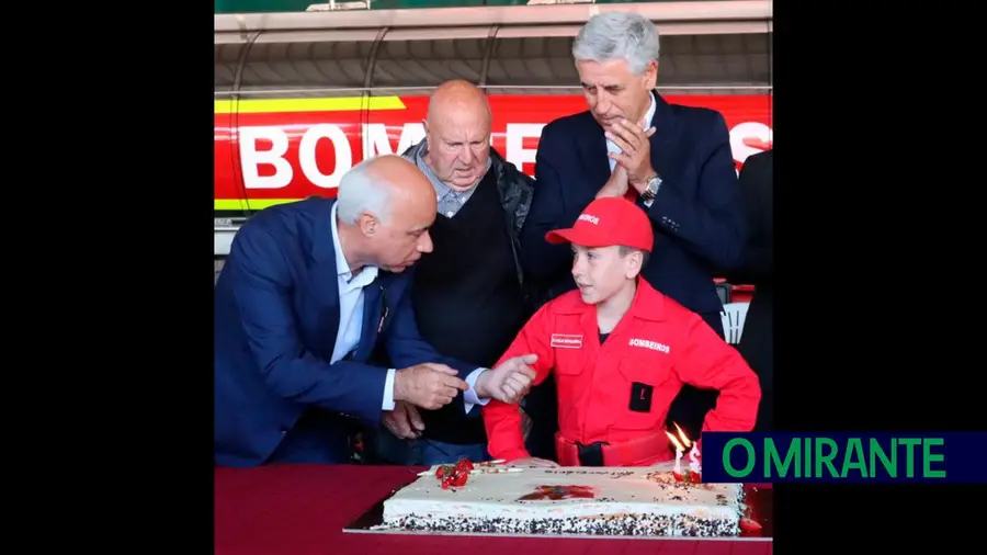 Bombeiros de Fátima comemoraram 21 anos com entrega de distinções e medalhas