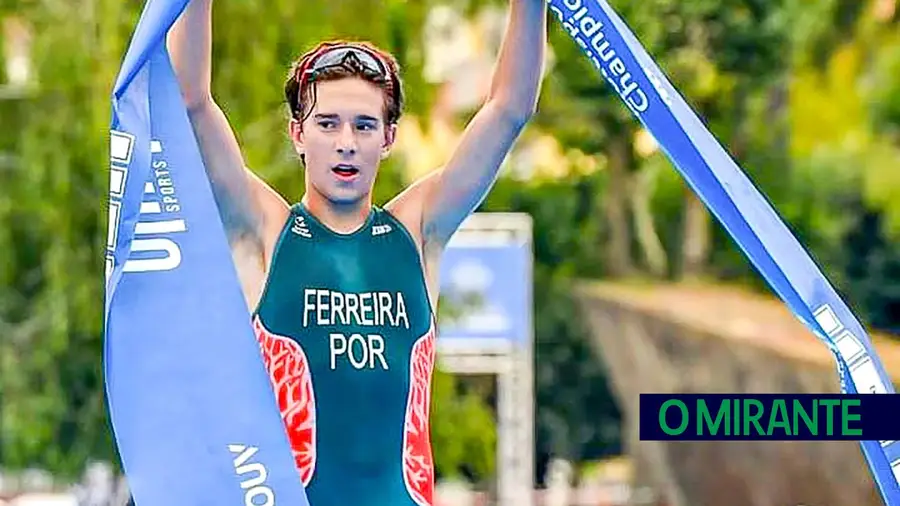 Diogo Ferreira é campeão europeu júnior de triatlo cross