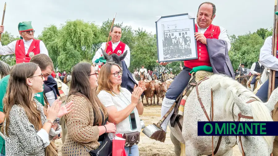 Uma vida entre toiros e cavalos Uma vida entre toiros e cavalos