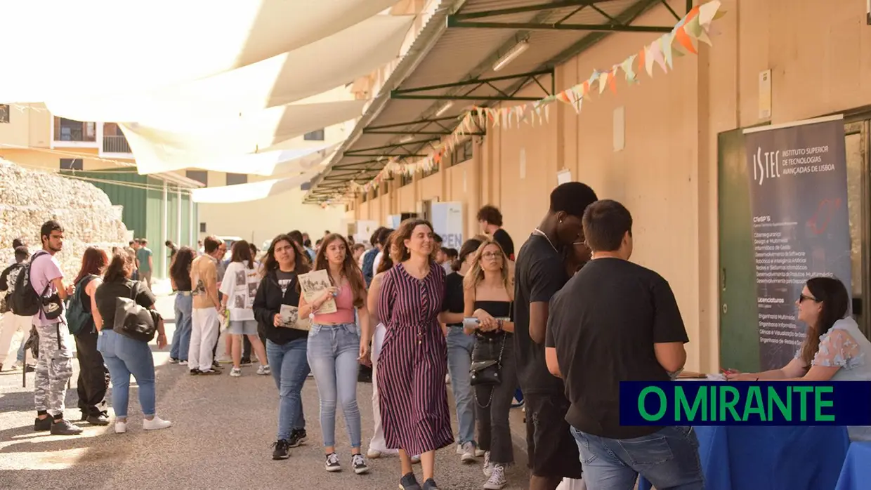 Alunos da Gustave Eiffel tomaram contacto com empresas e escolas superiores