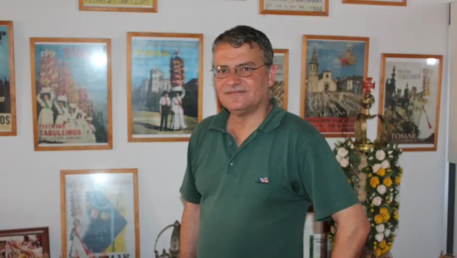 Mordomo da Festa dos Tabuleiros obrigado a cancelar Saída de Coroas devido a polémicas