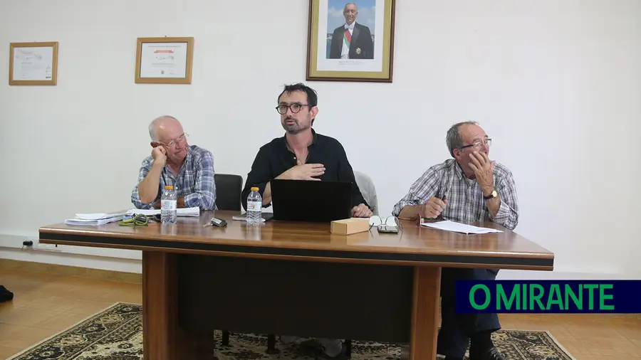 CDU rejeita aditamento ao contrato da Água em Alenquer