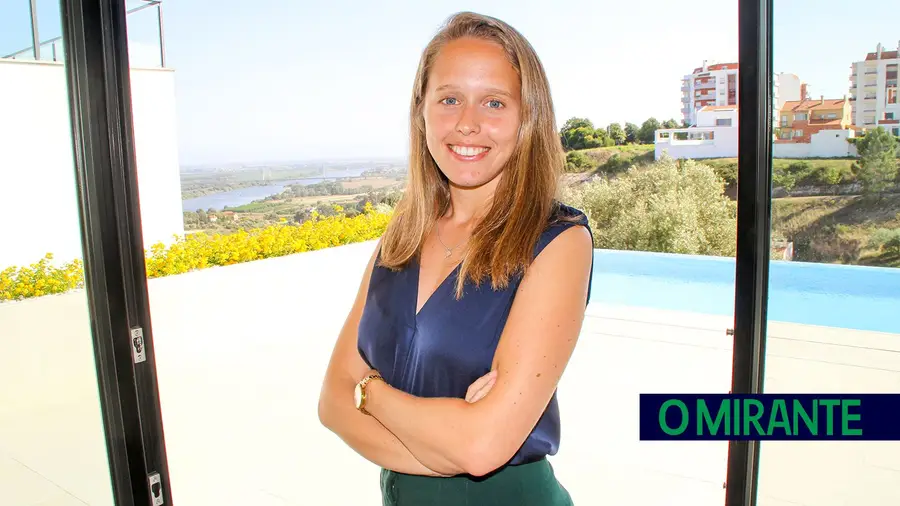 Beatriz Corceiro: a engenheira das energias renováveis que quer emigrar e tem uma irmã famosa Beatriz Corceiro: a engenheira das energias renováveis que quer emigrar e tem uma irmã famosa