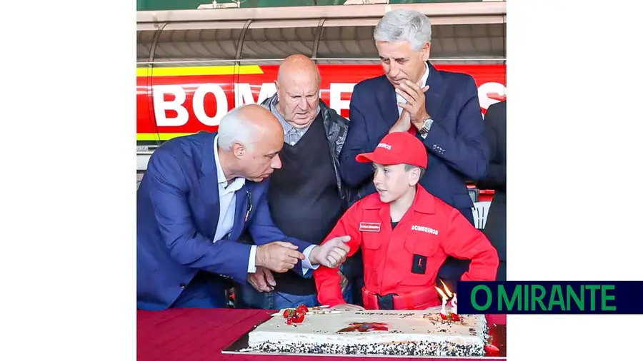 Bombeiros de Fátima comemoraram 21 anos com entrega de distinções e medalhas