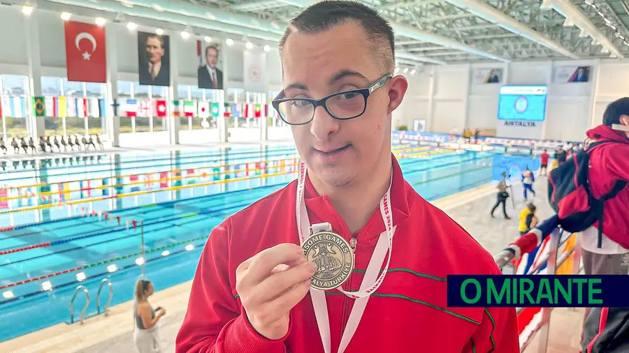 Diogo Matos é uma máquina a ganhar medalhas na natação adaptada