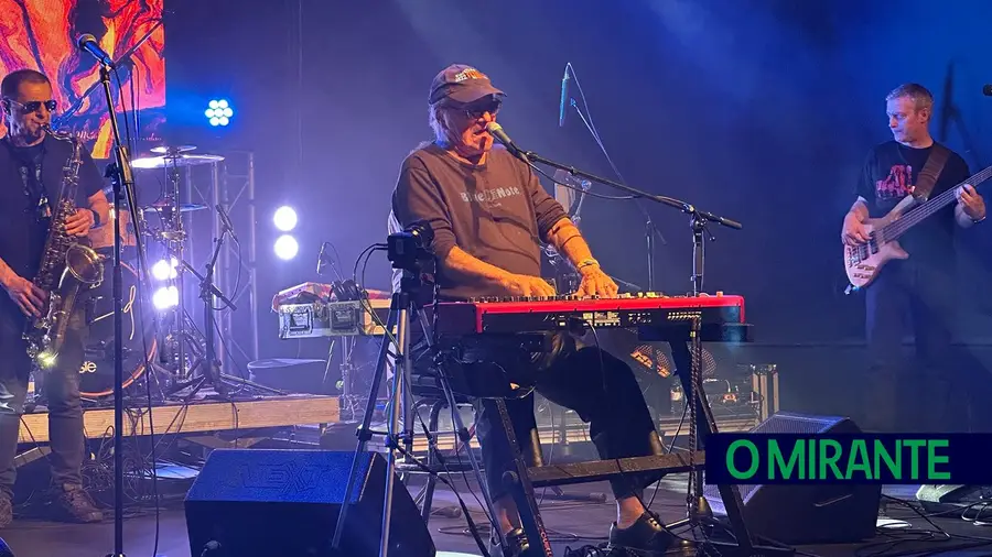 José Cid: a “mãe do rock português” não se cansa de criar música José Cid: a “mãe do rock português” não se cansa de criar música