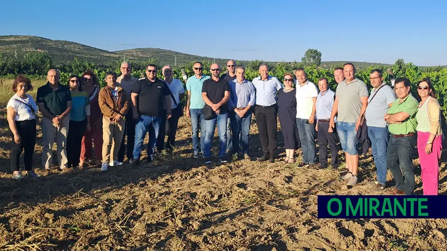 Alenquer assinou em Benkovac adenda à cooperação com cidade bósnia de Ljubuski Alenquer assinou em Benkovac adenda à cooperação com cidade bósnia de Ljubuski