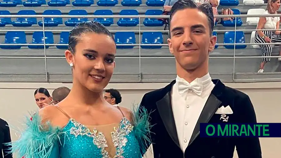 Par de Santarém compete num mundial de dança na China Par de Santarém compete num mundial de dança na China