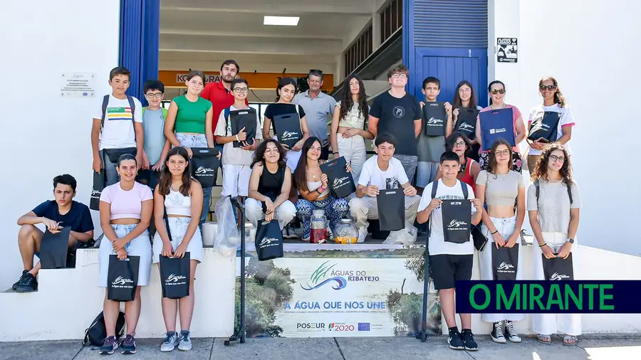Alunos de Salvaterra de Magos analisaram parâmetros da água do concelho Alunos de Salvaterra de Magos analisaram parâmetros da água do concelho