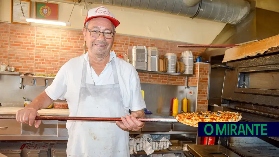 As pizzas chegaram a Vialonga há quase trinta anos e continuam na moda