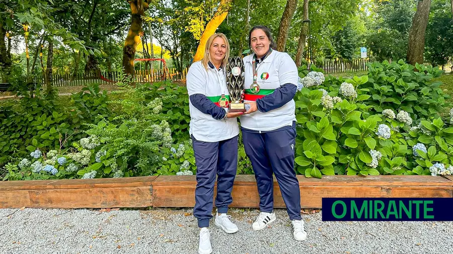 Filipa Antunes e Sílvia Ramos campeãs nacionais de petanca Filipa Antunes e Sílvia Ramos campeãs nacionais de petanca