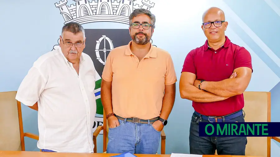 Sport Club Rio Maior ganha instalações cedidas pelo município Sport Club Rio Maior ganha instalações cedidas pelo município