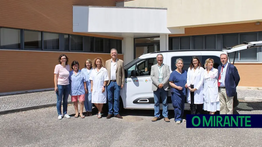 Câmara de Mação entrega viatura eléctrica ao centro de saúde local