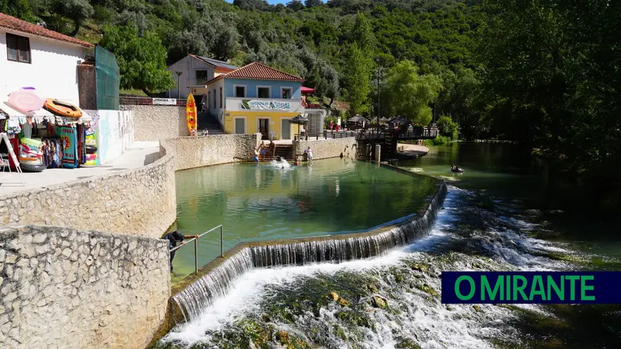 Serviço de transfer gratuito para a praia fluvial do Agroal