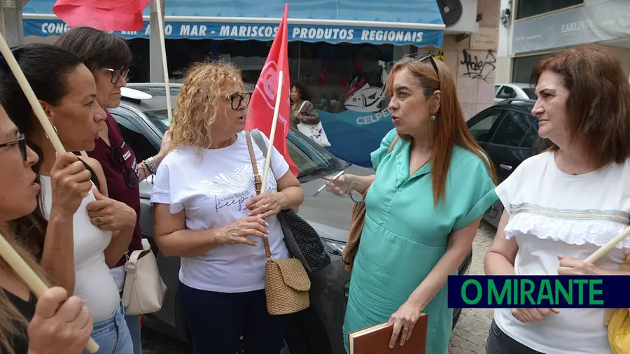 Autarcas de VFX pediram reunião com ministra para exigir maior financiamento social Autarcas de VFX pediram reunião com ministra para exigir maior financiamento social