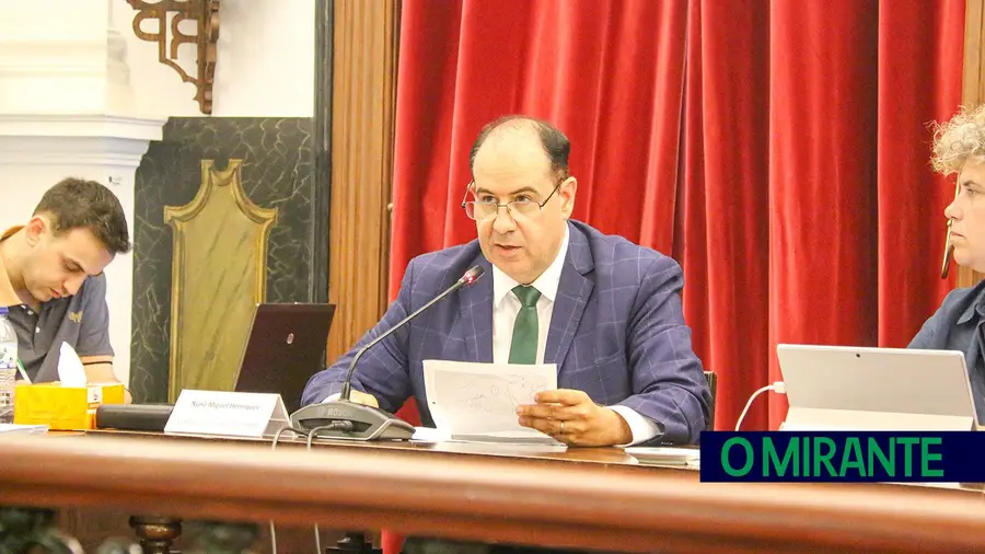 Voluntário à força Voluntário à força