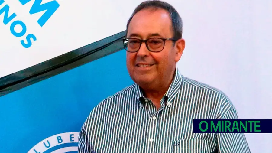 António Pardelhas reeleito presidente do Vitória de Santarém António Pardelhas reeleito presidente do Vitória de Santarém