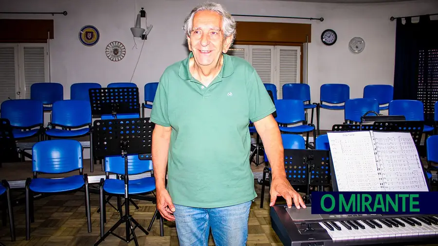 Orfeão do Entroncamento quer continuar a cantar e captar mais alunos Orfeão do Entroncamento quer continuar a cantar e captar mais alunos