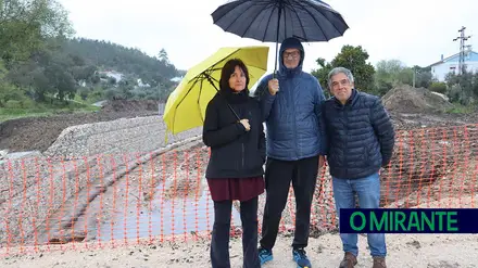 Município garante que obras na ribeira de Rio de Moinhos seguem as melhores práticas Município garante que obras na ribeira de Rio de Moinhos seguem as melhores práticas