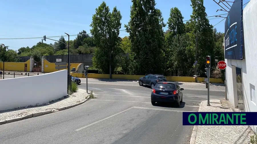 Santarém adjudica reparação e manutenção de semáforos Santarém adjudica reparação e manutenção de semáforos