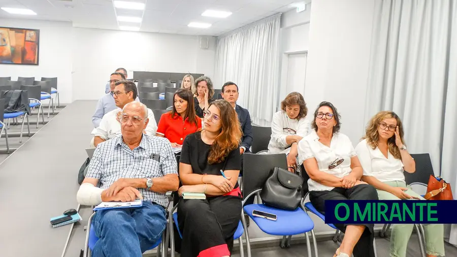 ULS da Lezíria quer reforçar aposta na hospitalização domiciliária ULS da Lezíria quer reforçar aposta na hospitalização domiciliária