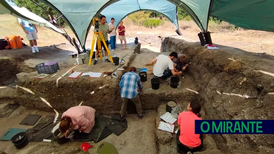 Escavações arqueológicas continuam nos Concheiros de Muge