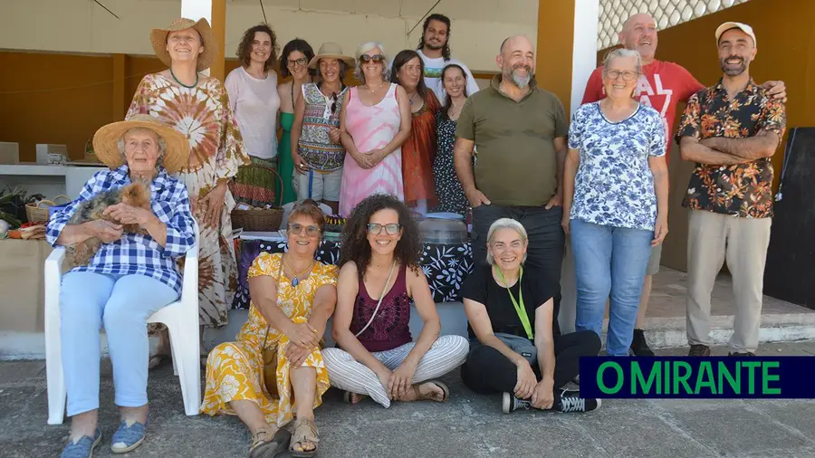 Moradores de Arruda dos Vinhos unem-se com a missão de cuidar dos vizinhos e da natureza Moradores de Arruda dos Vinhos unem-se com a missão de cuidar dos vizinhos e da natureza