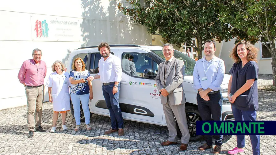 Centro de Saúde da Nabância em Tomar tem um novo veículo eléctrico Centro de Saúde da Nabância em Tomar tem um novo veículo eléctrico