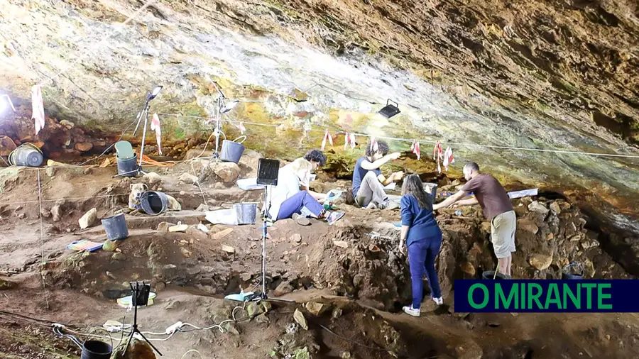 Novas descobertas na gruta da Avecasta em Ferreira do Zêzere