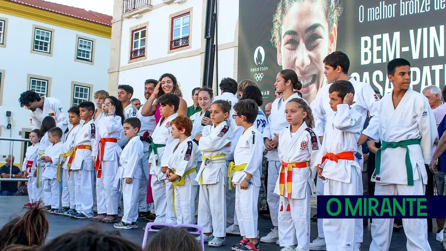 Uma multidão encheu a Praça da República para receber em apoteose Patrícia Sampaio Uma multidão encheu a Praça da República para receber em apoteose Patrícia Sampaio