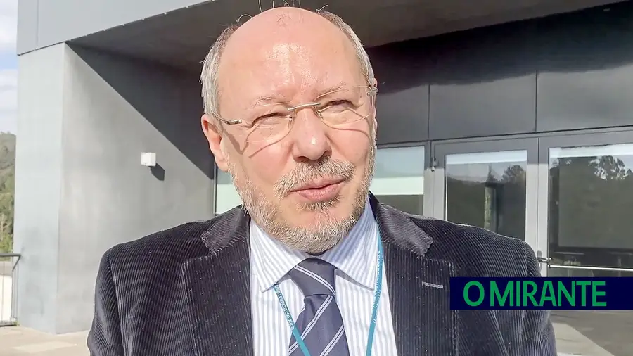 Renunciar à herança Renunciar à herança