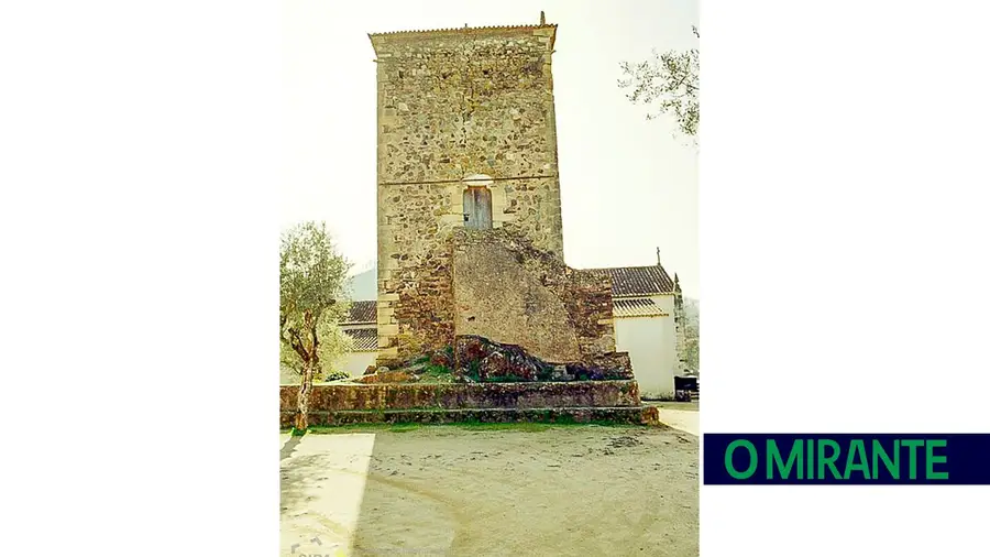 Obras na torre pentagonal de Dornes revelam segredos dos cavaleiros templários