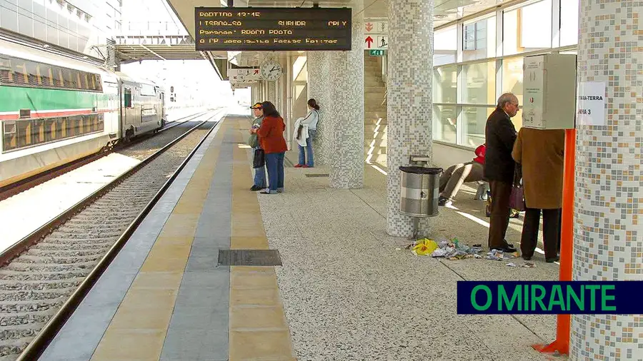 Estação da Castanheira do Ribatejo é um oeste selvagem onde vale quase tudo Estação da Castanheira do Ribatejo é um oeste selvagem onde vale quase tudo