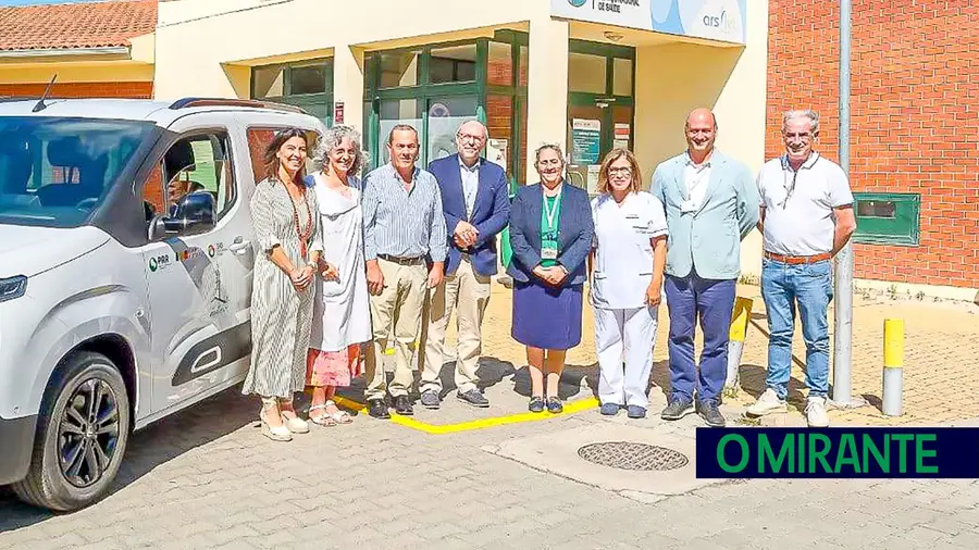 Centros de saúde de Benavente e Samora Correia recebem viaturas novas