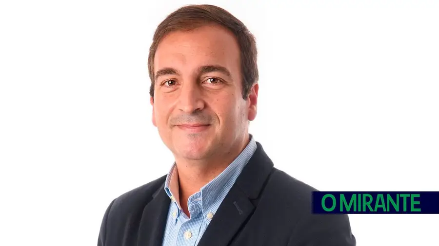 Ricardo Oliveira vai assumir liderança da distrital de Santarém do PSD Ricardo Oliveira vai assumir liderança da distrital de Santarém do PSD
