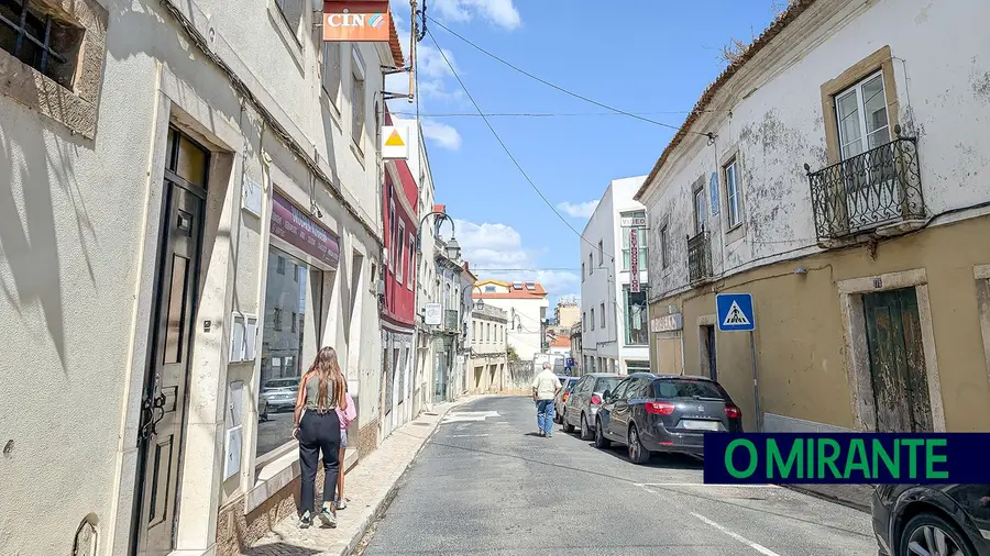 Excesso de velocidade no centro de Arruda dos Vinhos preocupa moradores e comerciantes