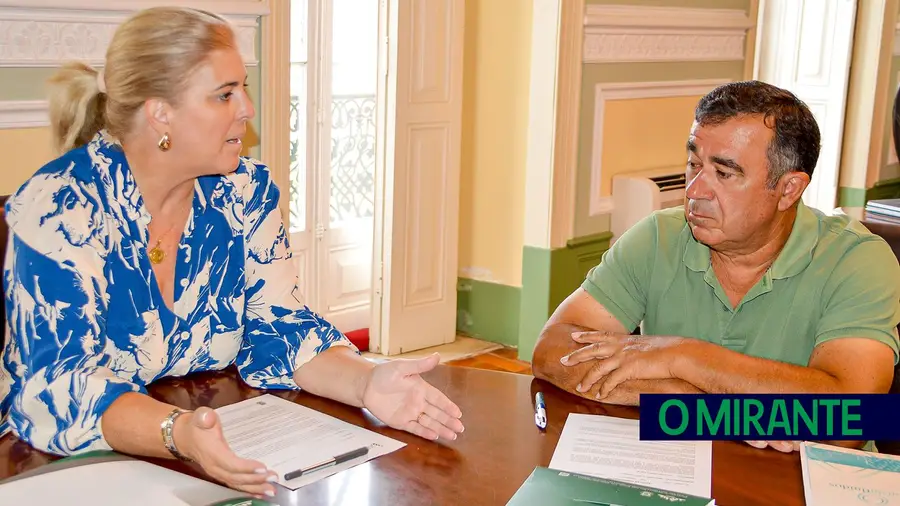 Alpiarça avança com alcatroamento de ruas degradadas