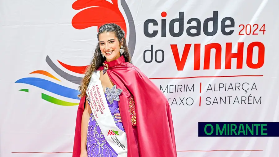Beatriz Ramos é a primeira Embaixadora dos Territórios Vinhateiros de Portugal Beatriz Ramos é a primeira Embaixadora dos Territórios Vinhateiros de Portugal