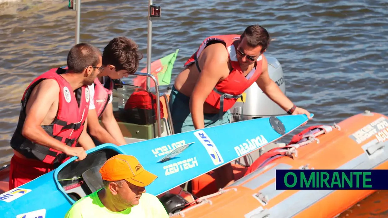 Prova de canoagem na Ribeira de Santarém juntou 210 atletas