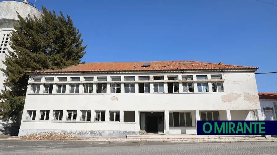 Universidade da Terceira Idade de Santarém ganha casa nova Universidade da Terceira Idade de Santarém ganha casa nova